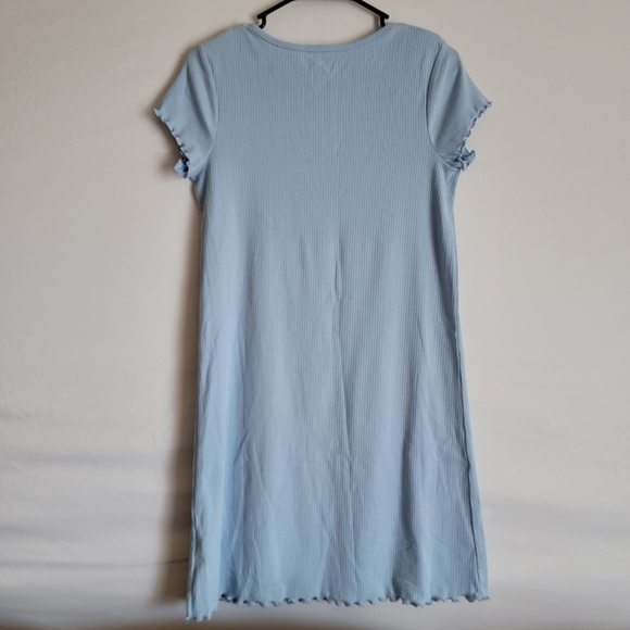 Short Sleeve Ribbed Dress | Art Class - Picture 5 of 8